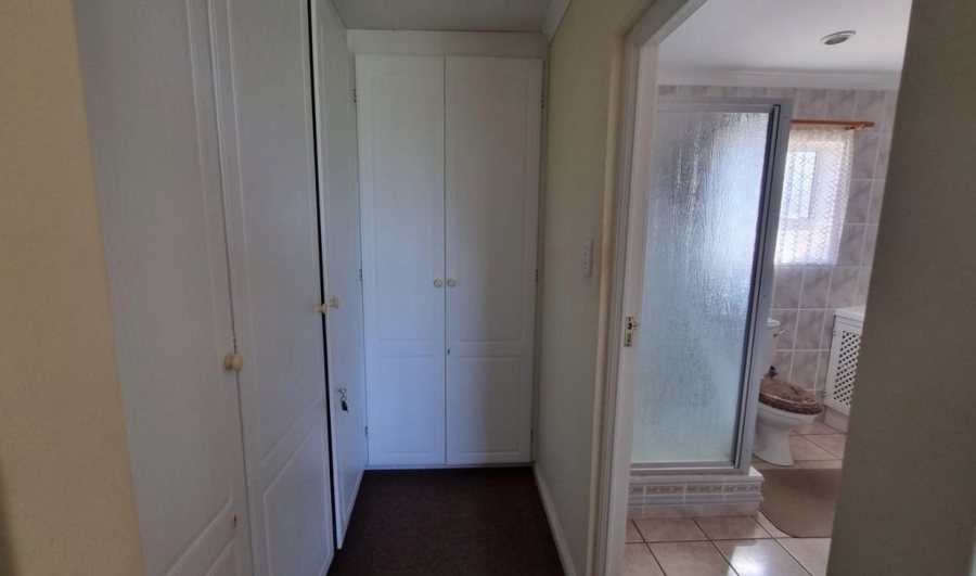 3 Bedroom Property for Sale in Stilbaai Wes Western Cape